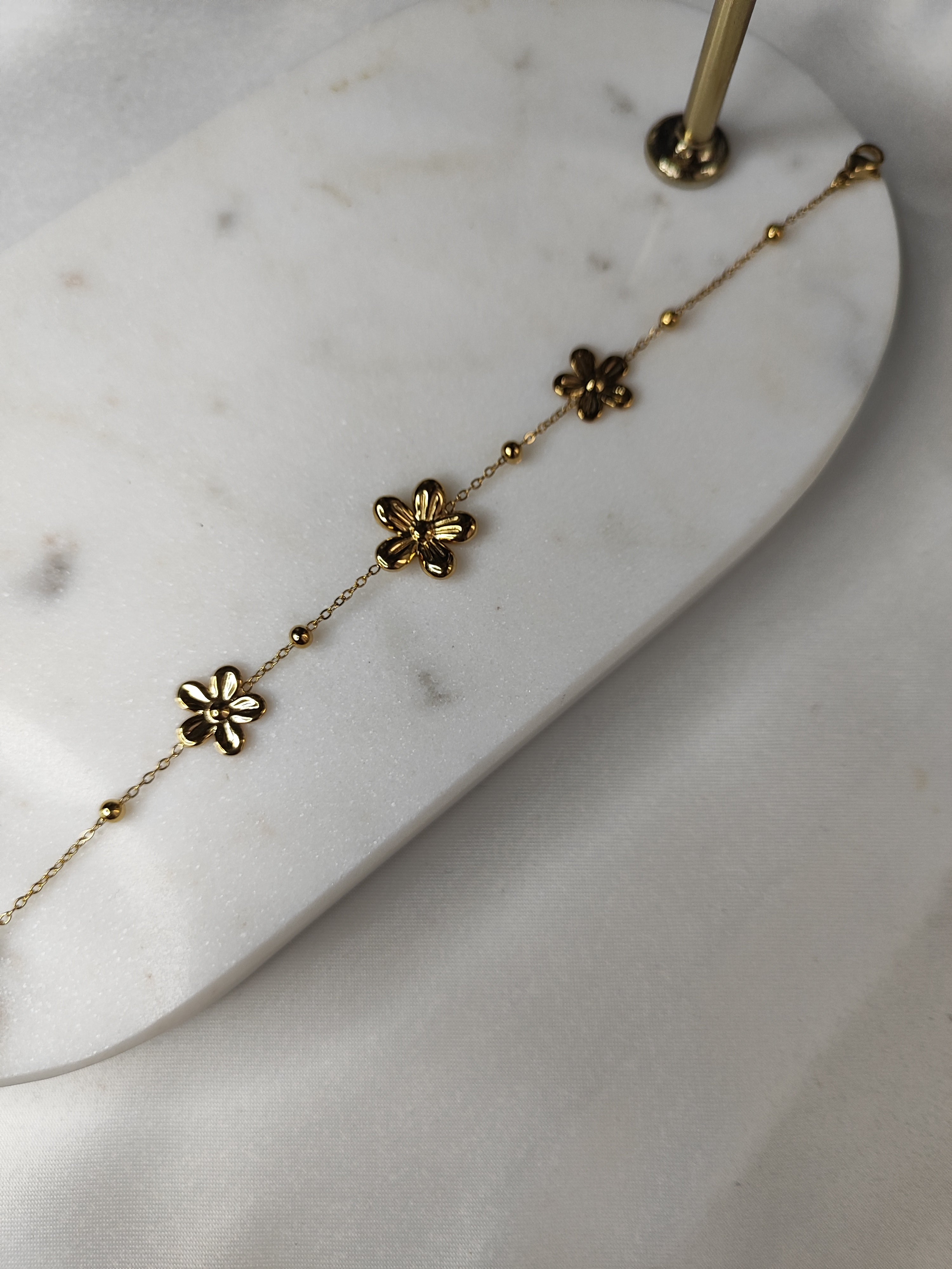 Bracelet fleur "Amandine"